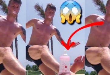 VIDEO: Chơi trội, Reus tung cước đá bay... nắp bình bú sữa