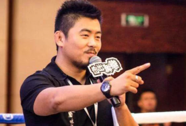 Nhà vô địch Thái Cực đả kích, Từ Hiểu Đông đòi đánh cả thầy lẫn trò