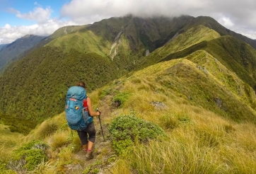Cần chuẩn bị những gì khi đi phượt bằng xe máy vào mùa hè