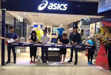 Hãng thời trang thể thao danh tiếng ASICS đã có mặt tại Tp Hồ Chí Minh