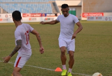 Tin bóng đá VN 12/3: Đình Luật nói về màn ăn mừng quá khích