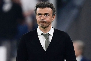 Sốc: HLV Luis Enrique bị phát hiện chửi thề với sao Barca