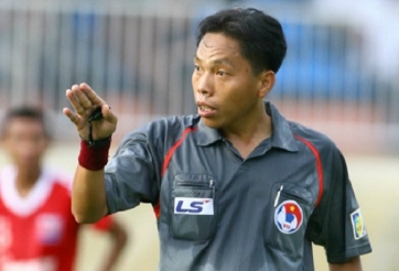 Còi vàng Ngọc Châu lên tiếng phản pháo Công Vinh