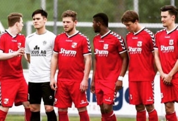 Trung vệ người Đức khó đến V-League vì rắc rối thủ tục