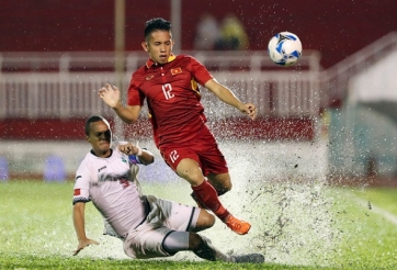 VFF lên tiếng về việc để U22 Việt Nam đá sân ngập nước