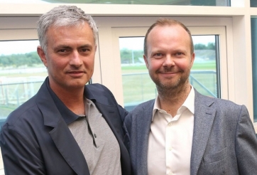 Mourinho ra thông báo mua sắm cuối của Quỷ đỏ