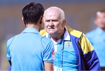 HLV Petrovic của Thanh Hóa lĩnh án phạt