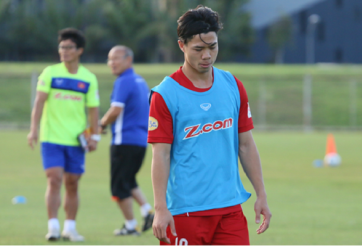 Vì sao HLV Park loại Phượng chọn Trường trả lời báo chí 