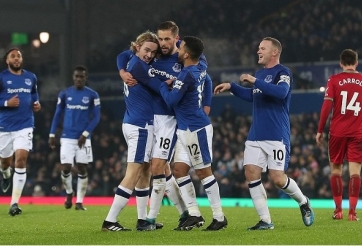 Kết quả bóng đá hôm nay 19/12: Hấp dẫn trận đấu muộn NHA