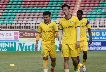 Sau Phi Sơn, SLNA sắp mất thêm dàn ngôi sao bạc tỷ