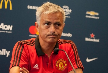 Mourinho hé lộ số cầu thủ đến và đi trong thời gian tới