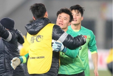 Truyền thông khu vực đặt biệt danh cho thủ thành Tiến Dũng