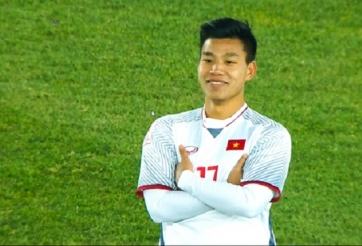 Văn Thanh nói gì khi thực hiện quả 11m quyết định?