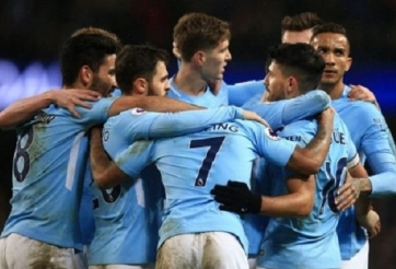Man City có thể phá kỉ lục vô địch sớm của Man Utd