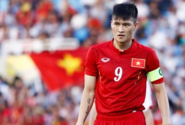 Công Vinh phản ứng trước status của bà xã Thủy Tiên