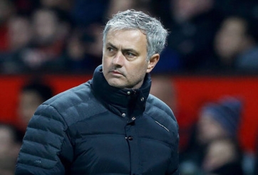 Chuyển nhượng tối 21/1: Mourinho tiết lộ kế hoạch mua sắm, Real tự tin có được Courtois