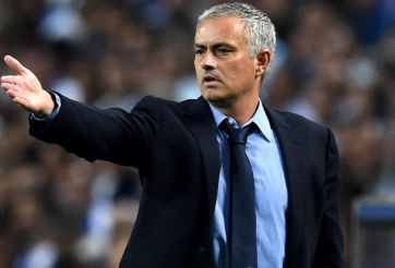 Chuyển nhượng sáng 25/2: M.U thâu tóm 2 siêu sao