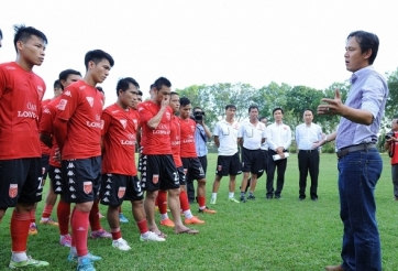 Long An được tiếp ‘doping’, HLV HAGL cảnh giác