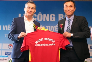 Vừa ra mắt ĐT Futsal VN, tân HLV tuyên bố 2 điều đầy tự tin