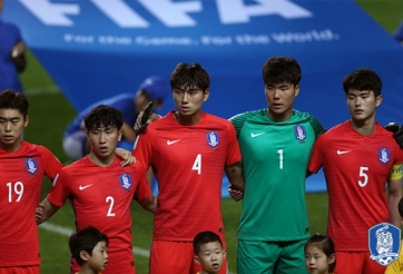 U22 Hàn Quốc hội quân đấu Việt Nam: Vắng 2 sao trẻ Barca