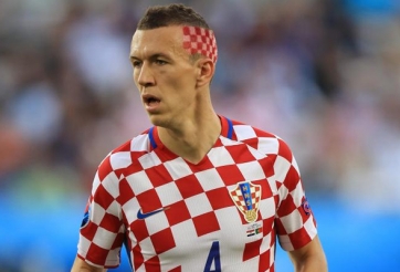 M.U vồ hụt sao Roma, tiến gần hơn tới Perisic