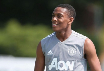 Chuyển nhượng MU:Martial chốt tương lai, 'Cay cú' vụ Perisic