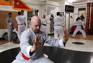 ‘Người nhà’ nhận định có cả ngàn người Việt hạ được Flores