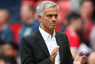 Chuyển nhượng MU: Chuyển mục tiêu bất ngờ