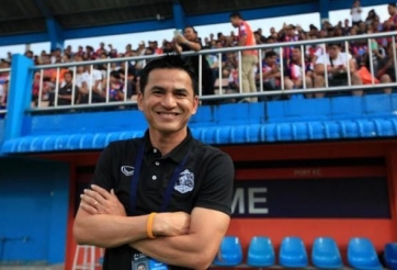 CLB Port thua trận,HLV Kiatisak thực hiện lời hứa để tới VN?