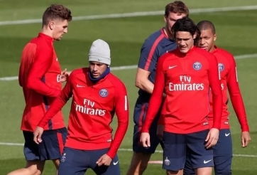 Đối đầu với Cavani, Neymar phải ‘xuống nước’