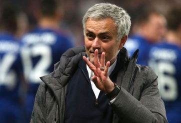 HLV Mourinho bất ngờ ‘tâng bốc’ sao Pháp