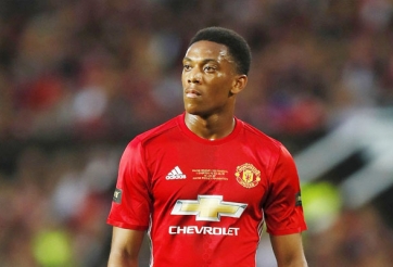 Tin HOT trưa 12/10: MU đổi Martial lấy sao Barca