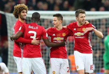 Messi ‘ra mặt’, Barca quyết có sao MU