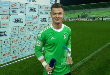 Sao Việt kiều bất ngờ sánh ngang cựu sao Arsenal