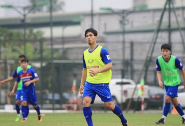 HLV Park Hang Seo lại giao vai trò đặc biệt cho Công Phượng