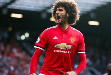 Fellaini nhận đề nghị khủng, Mourinho điên tiết với 2 học trò