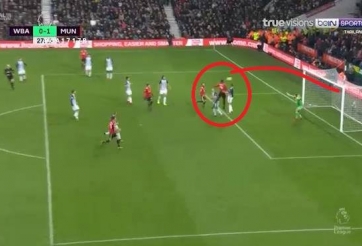 Lukaku ghi bàn và phản ứng lạ của HLV Mourinho