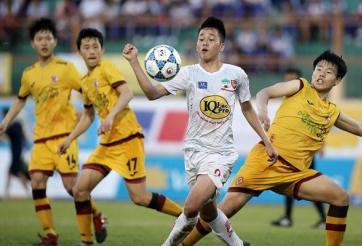 Chơi thiếu ‘lửa’, quân bầu Đức bị trừng phạt