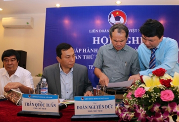 Tin HOT trưa 4/1: FIFA giám sát VFF, Quảng Nam có tân binh thứ 3