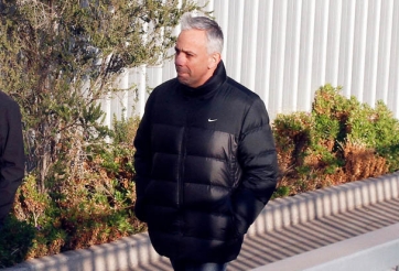 M.U cử máy bay đón Sanchez