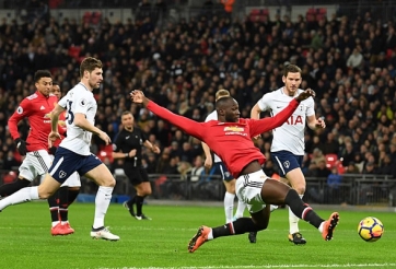 BXH Ngoại hạng Anh ngày 1/2: Kịch tính top 4, khó cho Arsenal