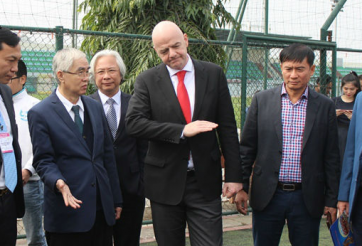 Chủ tịch FIFA đưa ra 3 lời khuyên giúp BĐVN dự World Cup