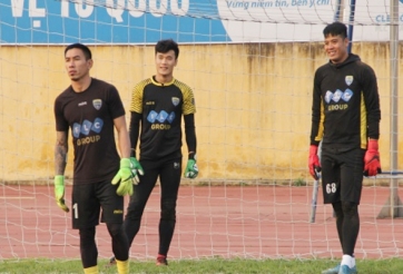 Được bắt chính, thủ môn Bùi Tiến Dũng nói gì?