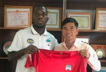 Bầu Đức đi nước cờ khiến cả làng bóng đá ngỡ ngàng