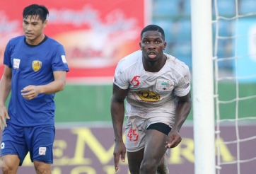 Ngoại binh HAGL: Các hậu vệ ở Việt Nam chơi tiểu xảo