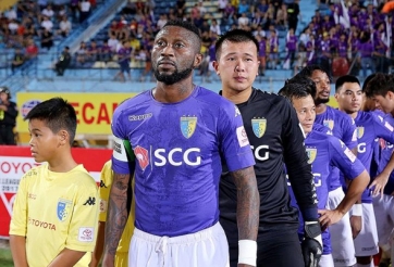 Bị bỏ rơi tại Thái, Samson về V-League ra chỉ tiêu cao