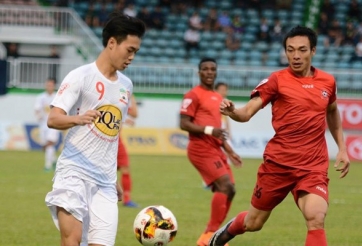 Chủ tịch CLB Hải Phòng tuyên bố 'kinh ngạc' về chất lượng sân Lạch Tray