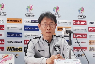 HLV Hàn Quốc khiêm tốn trước trận gặp Việt Nam