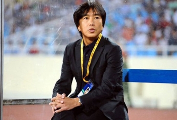 Tin HOT trưa 30/4: HLV Miura phát biểu “sốc” về lối đá bạo lực