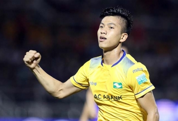 Văn Đức tỏa sáng, SLNA vào bán kết cúp quốc gia